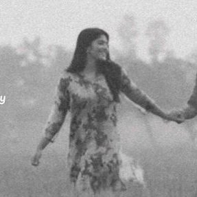 kaadhalkanmani's tweet photo. Megha akash in Visiri song is the epitome of beauty https://t.co/0rtPtE6jXA