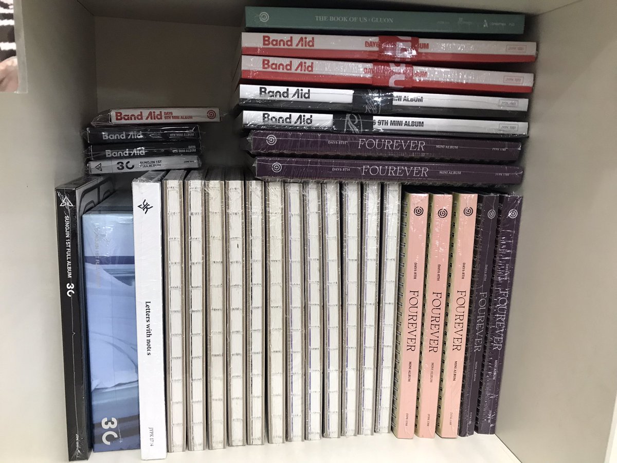 musicngallery's tweet photo. 대전 뮤갤 뮤앤갤 뮤직앤갤러리
#데이식스 #DAY6 음반 재입고 완료!
DEMON, FOUREVER 플랫폼, SUNRISE, ENTROPHY, RTM 현재 거래처에 재입고가 되지 않고 있습니다.
YoungK ETERNAL 내일 여유있게 재입고됩니다!
네이버스토어에서도 일부 재고 판매중!
https://t.co/2Zhbp31kkG https://t.co/1Gto0j8QIG