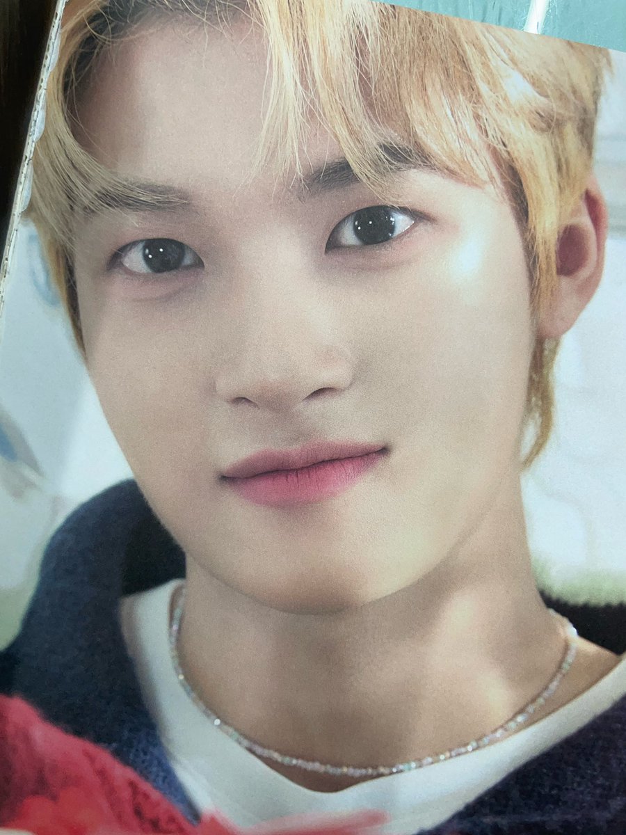 애굣살 좀 보샘 뾱하고 올라온게 넘 고엽다