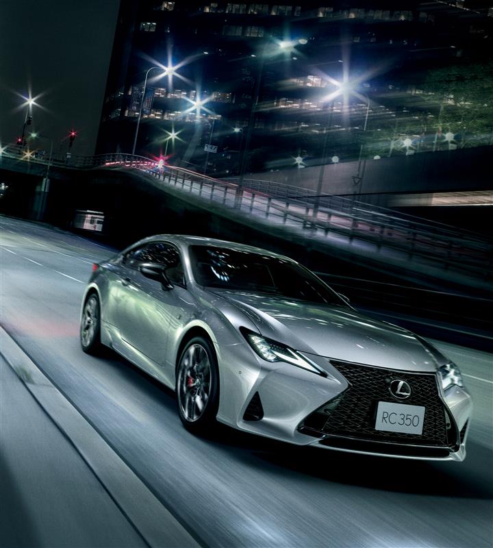 lexus_jpn's tweet photo. 【「RC」「RC F」に"Final Edition"を設定】
LEXUSは、スポーツクーペ「RC」「RC F」に、これまでのご愛顧への感謝を込めた"Final Edition"を設定し、全国のレクサス店を通じて1/16に発売します。これに伴い、RCおよびRC Fのパッケージは"Final Edition"のみとなります。

#LEXUS #レクサス #RC #RCF https://t.co/0xvAJYKOAf