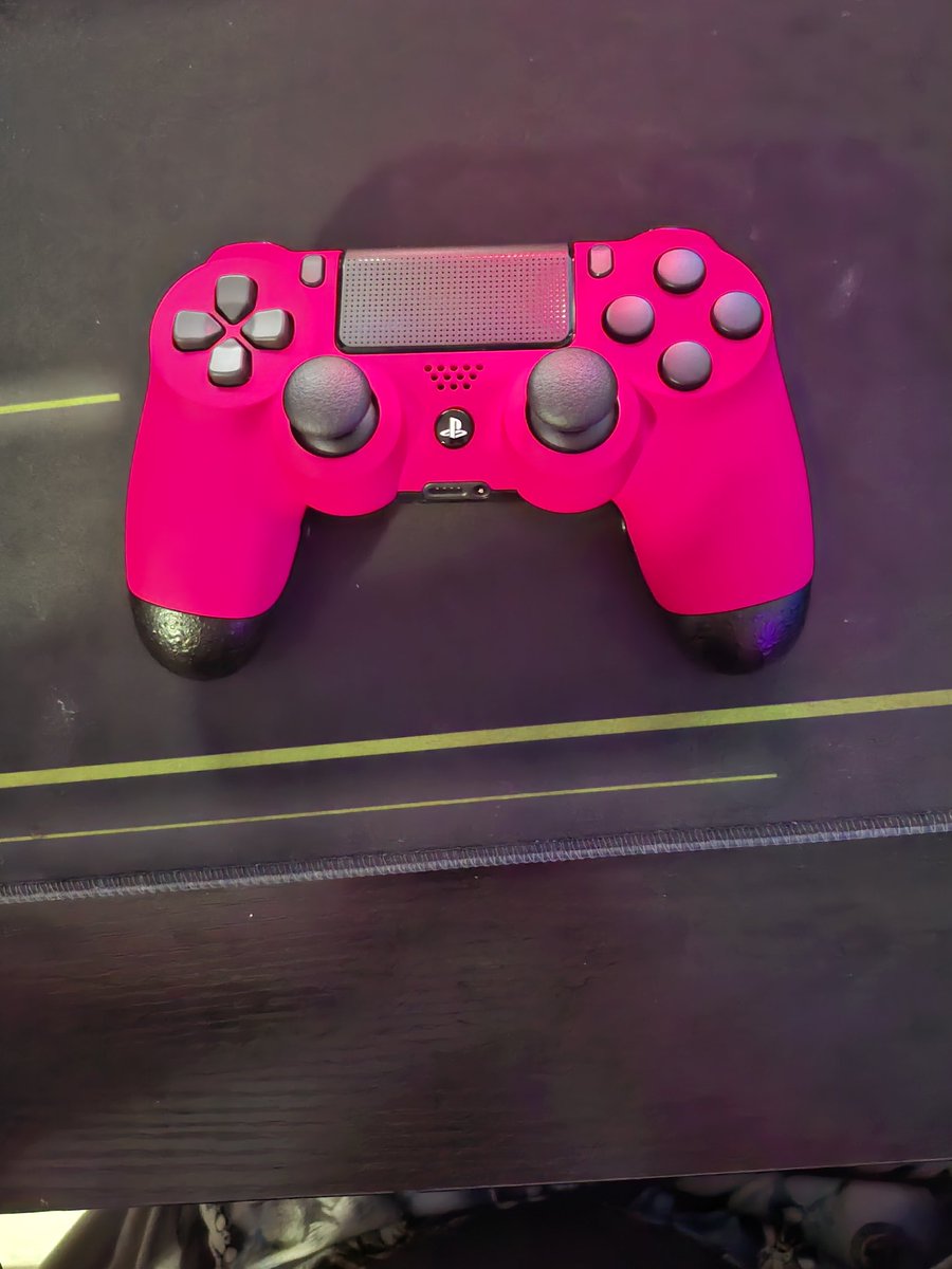 New custom controller thanks to <a href="/KingIMPL/">impl</a>