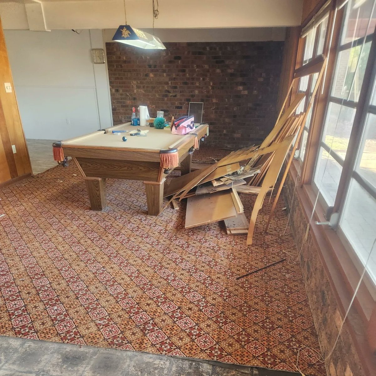 Junkdogstrash's tweet photo. Spring (Winter) Cleaning Made Easy! – Donate, recycle, and remove clutter with one call. Call/Text Junk Dogs today for a free no-obligation quote at 336-615-5813 Junkdogstrashremoval@gmail.com 
https://t.co/HTxOqIvGix https://t.co/81wV234IFn