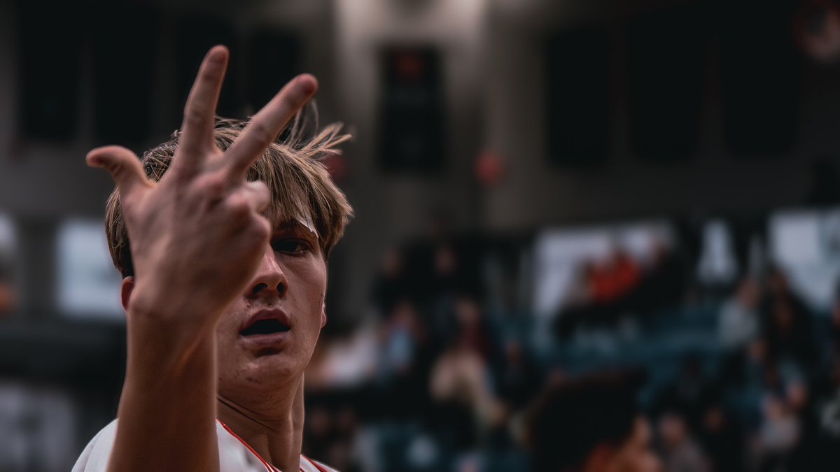 Tap, Hold, and Load in 4K 📸