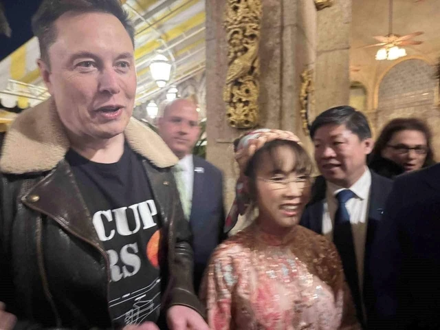 mrnguyen007's tweet image. 🚨 🚨 BREAKING NEWS:

Vietjet Airlines CEO &amp;amp; President  Nguyen Phuong Thao has met with President Donald Trump &amp;amp; Elon Musk yesterday during her trip to the US to sign business deal. 📃 🇺🇸 

Ms. Nguyen has promised me for an interview on how her Airlines accept XRP! 💎