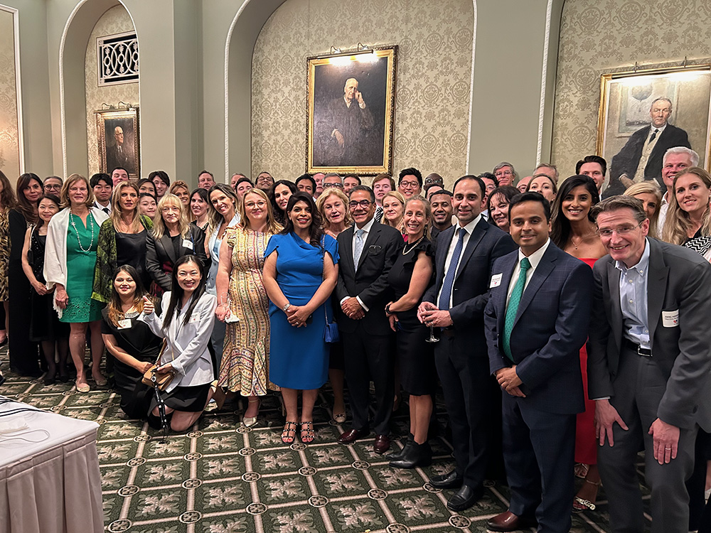Looking to kick off the new year on the right foot? 

Become a member of the world's leading #cardioonc society! Join #cardiooncologists from around the world in protecting patients' hearts, driving progress, and advancing your career.

Sign up today: ic-os.org/BecomeAMember
