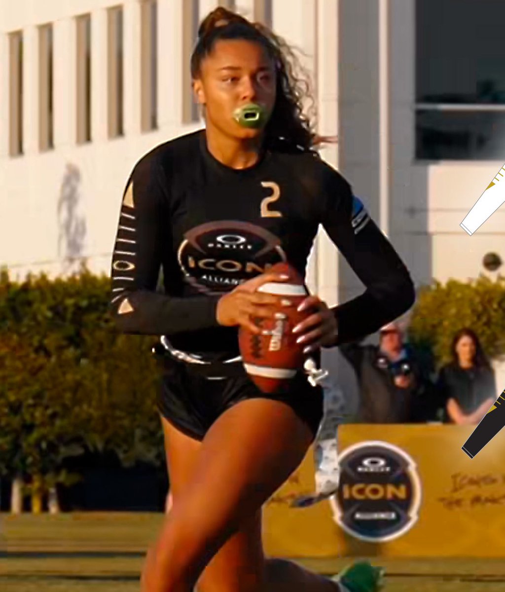 gathdesign's tweet photo. New Work 🚨
#branding for Oakley Icon Alliance.
Launched to empower young female athletes and promote flag football. 

Working in partnership with #Oakley the #graphicdesign included the OIA logo, team #uniformdesign , color palette, and custom numerals for the uniforms https://t.co/HfYS1ukJKV