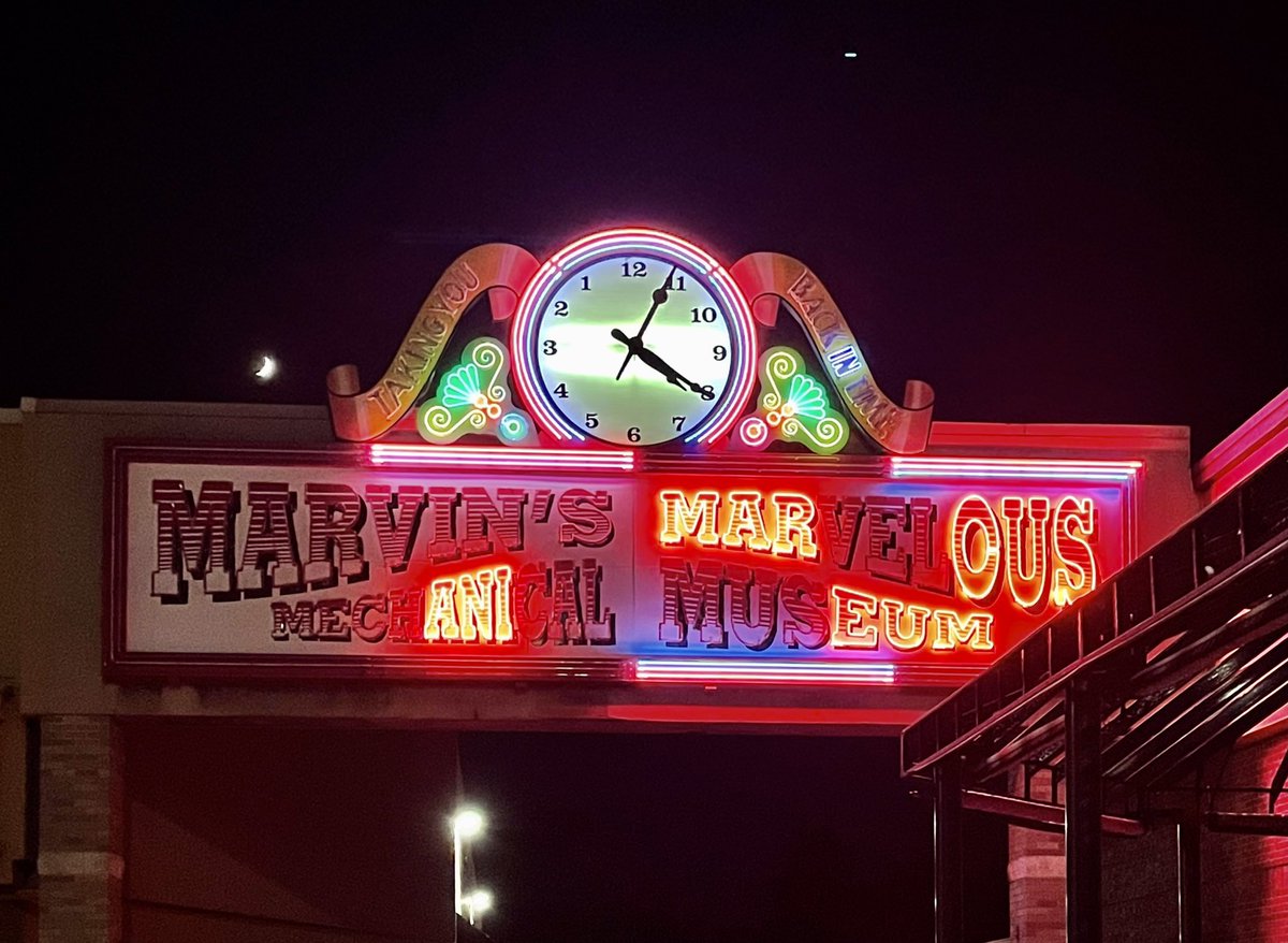 Marvelous Marvin’s 
Farmington Hills, MI