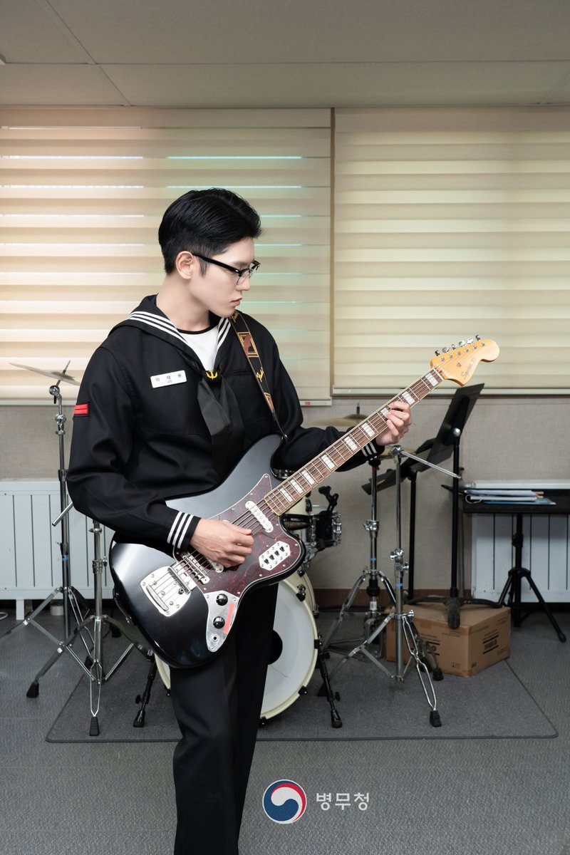 태용.zip tweet media