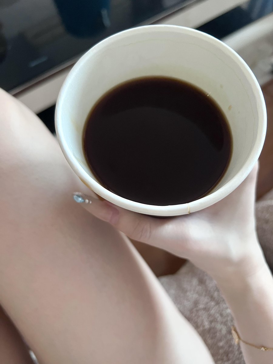 自家製コーヒー☕ コーヒーをあまり飲んでいないせいか、色が少し悪いようですが、味はまだ大丈夫です。