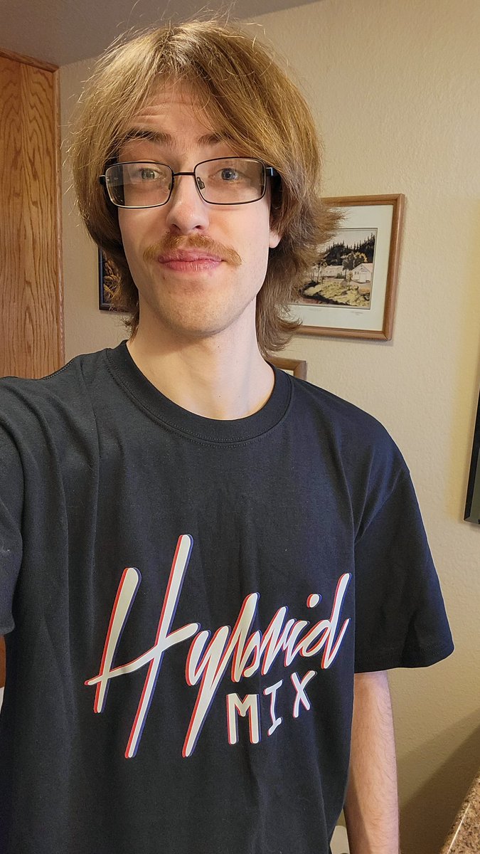 Vectrex4Life's tweet photo. I've got Hybrid Mix #eurobeat merch! A big thank you to @MandieNrg and @NickFestari! It's awesome!
#ユーロビート #eurobeatintensifies https://t.co/x5XJ9KiK7U