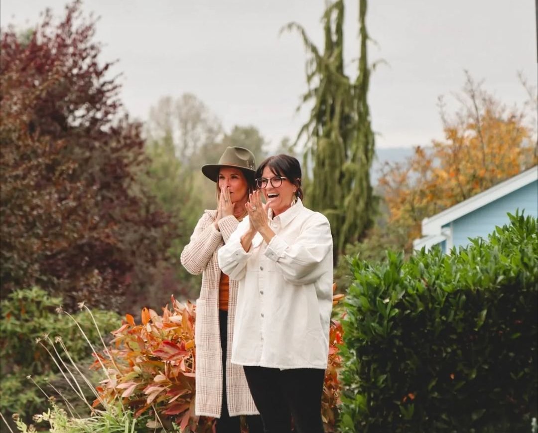 🏡 Feb. 28 + Mar. 1: Meet real estate pros + design visionaries Leslie Davis &amp; Lyndsay Lamb from HGTV’s UNSELLABLE HOUSES at the Richmond Home + Garden Show! The sisters will share the secrets to turning tough-to-sell homes into jaw-dropping dream spaces. richmondhomeandgarden.com