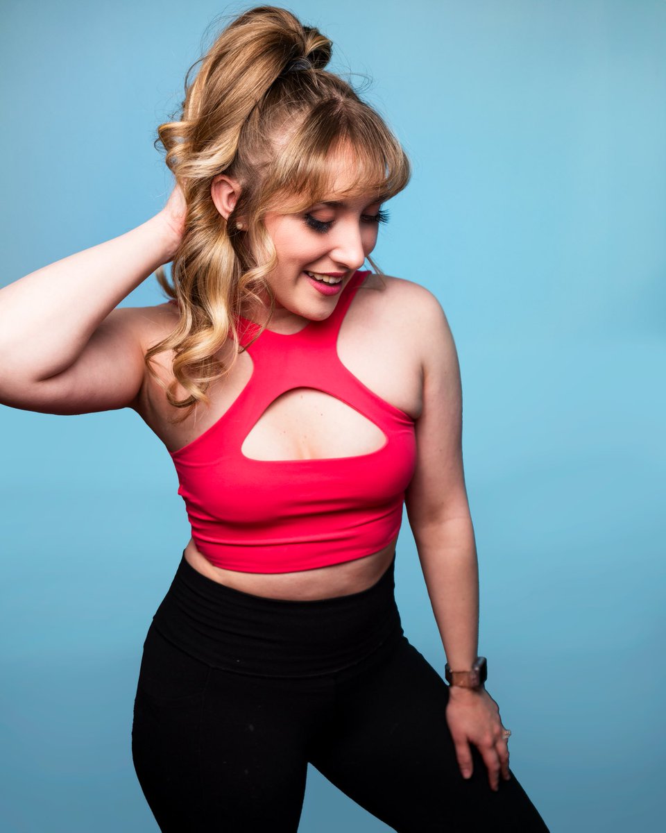 In one hour I will be streaming with <a href="/edhrec/">EDHREC</a> on their Twitch channel doing a Q&amp;A! Come hang out and ask me questions like how I got into MTG or what my favorite Pokémon is! (It’s actually not slowpoke!)