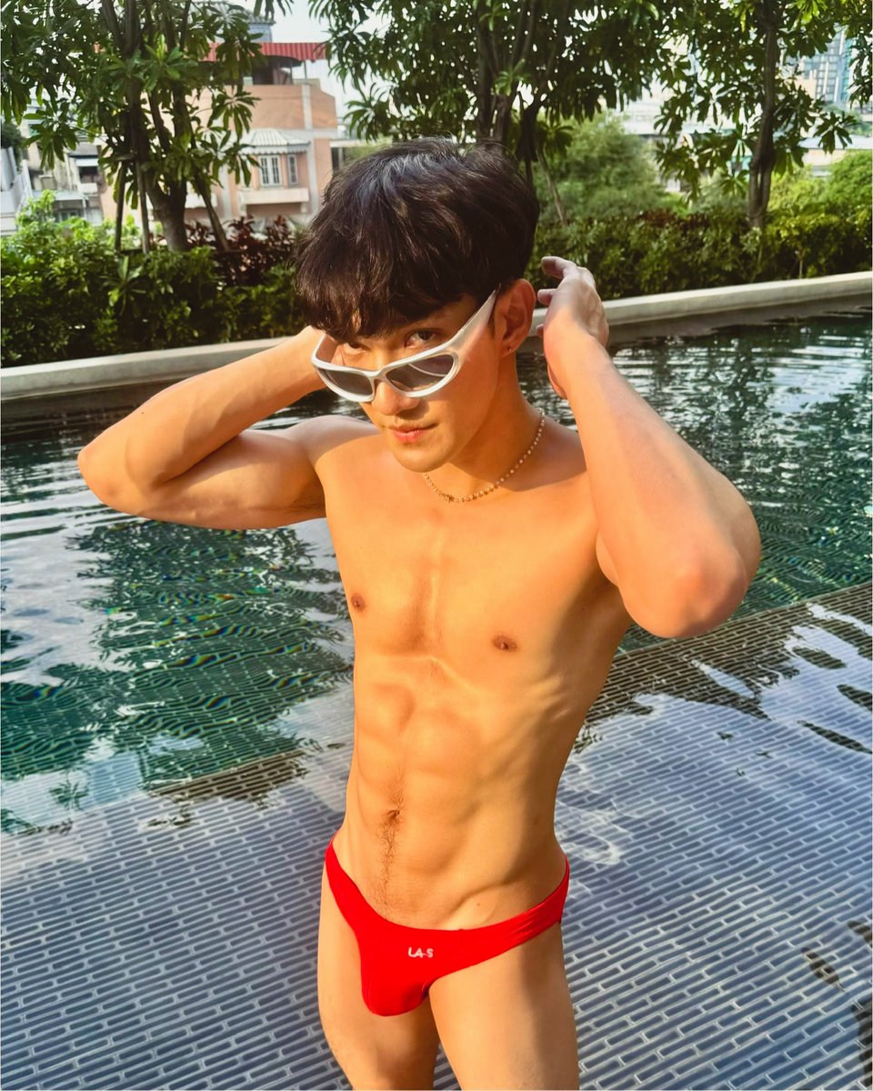 iamsplashbrand's tweet photo. แดงไหน ก็ไม่เท่าแดงนี้นะค้าบบ 🌶🔥
📦สั่งสินค้าได้ทุกช่องทาง
Lazada🛒 https://t.co/fDEKgJsqFy
Shopee 🛒 https://t.co/gYcgWp7irU
#IAS #Iamsplash #swimwears #underwear #กางเกงว่ายน้ำ #กางเกงว่ายน้ําชาย https://t.co/VggIsTTIPB