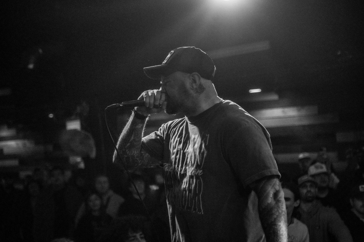 GoonPNW's tweet photo. I asked a friend if I could photograph their bands EP release. I didn't want anything in return, I just wanted to support local artists.

Support your local creative, and please go to local shows!

Congrats on the EP release, Unjust! https://t.co/pqGN0NKkde