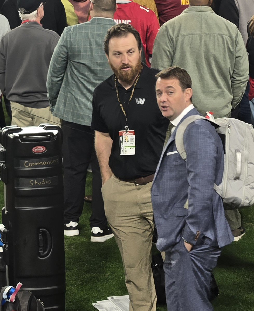 TRAIN2FITYOU's tweet photo. @JPFinlayNBCS and Logan chopping it up while we were singing Hail To the Redskins https://t.co/SRT3ImPPd3