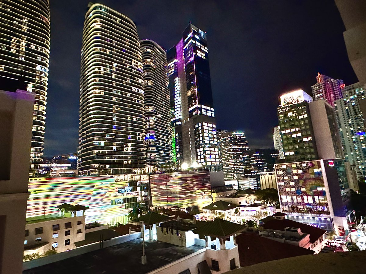 LJLiveTV's tweet photo. T H E N  &amp;  N O W — NINE YEARS AGO, #Miami became home. Like the seasons, we all must change — with the stories, the sands, and the skylines #Miamiversary https://t.co/fsiXHrHHvt