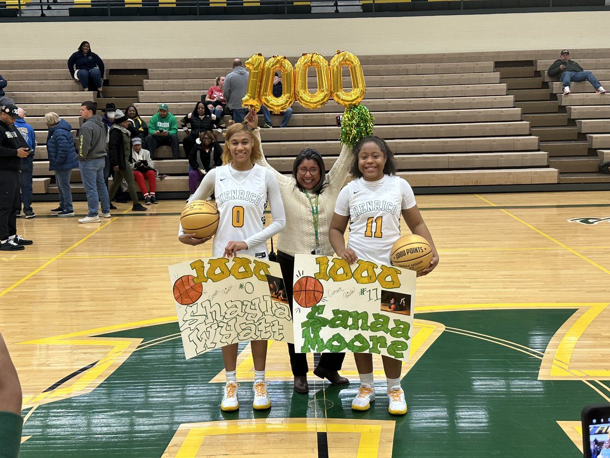 Paige Baisey (@dsapbaisey) on Twitter photo 1000 Points in the Hen for Shayla Wyatt & Sanaa Moore! 💚🔥💛 #WarriorsOnTheRise <a href="/Shayla_Wyatt15/">Shayla Wyatt c/o 2025 #0</a> <a href="/SanaaMoore2/">Sanaa Moore</a> 1000 Points in the Hen for Shayla Wyatt & Sanaa Moore! 💚🔥💛 #WarriorsOnTheRise <a href="/Shayla_Wyatt15/">Shayla Wyatt c/o 2025 #0</a> <a href="/SanaaMoore2/">Sanaa Moore</a>