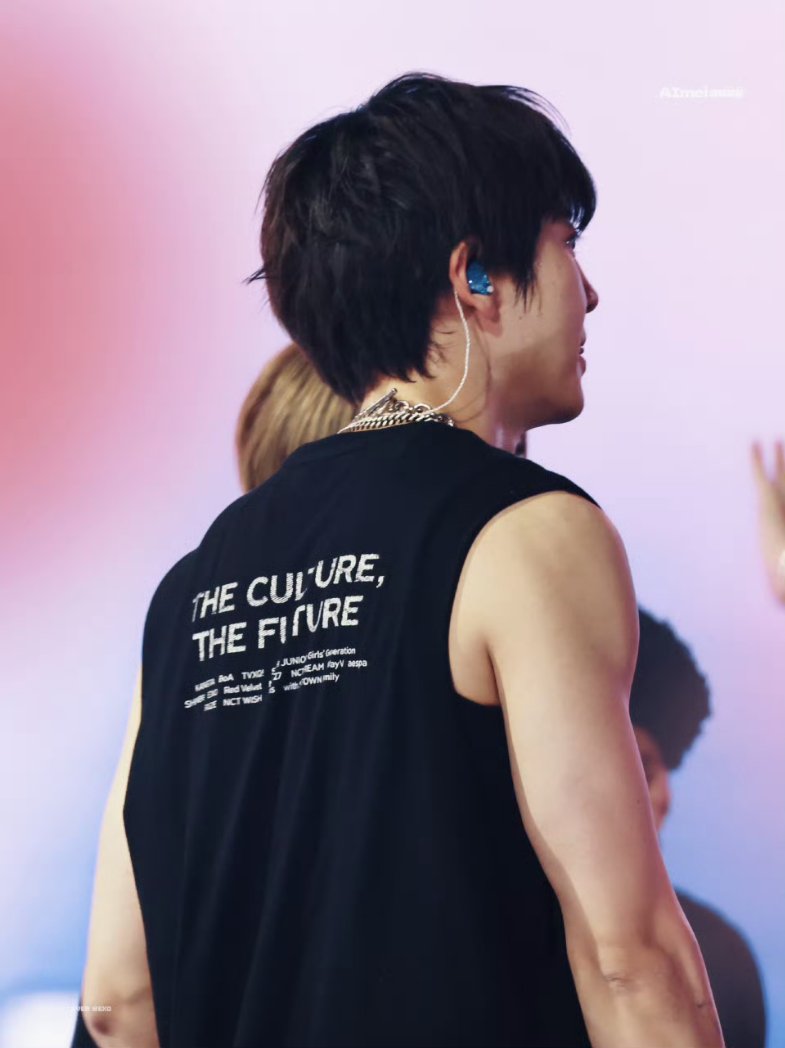 chestnutyeol's tweet photo. Chanyeol HD 

#CHANYEOL #찬열 #찬열버블 https://t.co/YDLV3kla8r