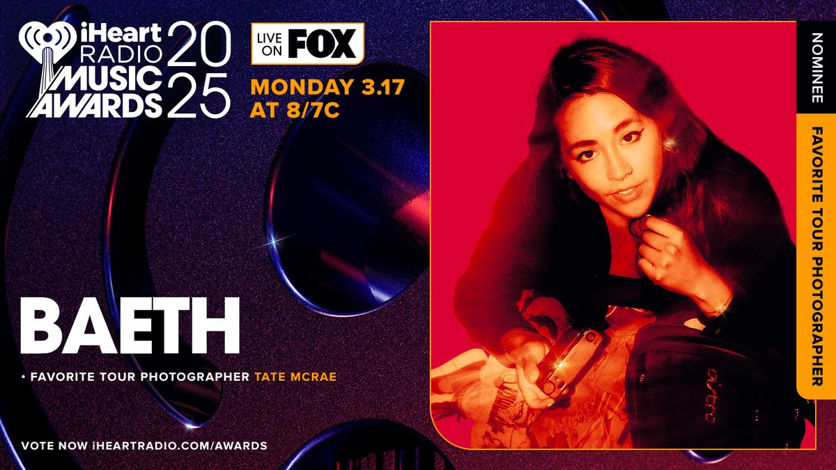 iHeartRadio's tweet photo. 📷 #Baeth x @tatemcrae 📷
Vote “Baeth” for Favorite Tour Photographer now at: https://t.co/aPueslpIy4
#iHeartAwards https://t.co/Iq9uixhASK