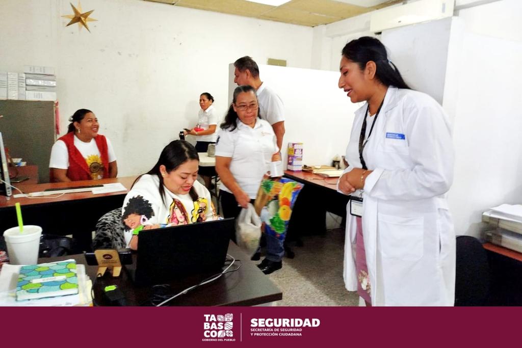 SSPCTabasco's tweet photo. La #SSPCTabasco a través de la Coordinación de Servicios Médicos, llevó a cabo pláticas para conmemorar el Día Mundial de la Lucha contra la Depresión, dirigida a personal de esta institución, con el objetivo de sensibilizar y concientizar sobre la importancia de la salud mental. https://t.co/rxQpp6fnQi