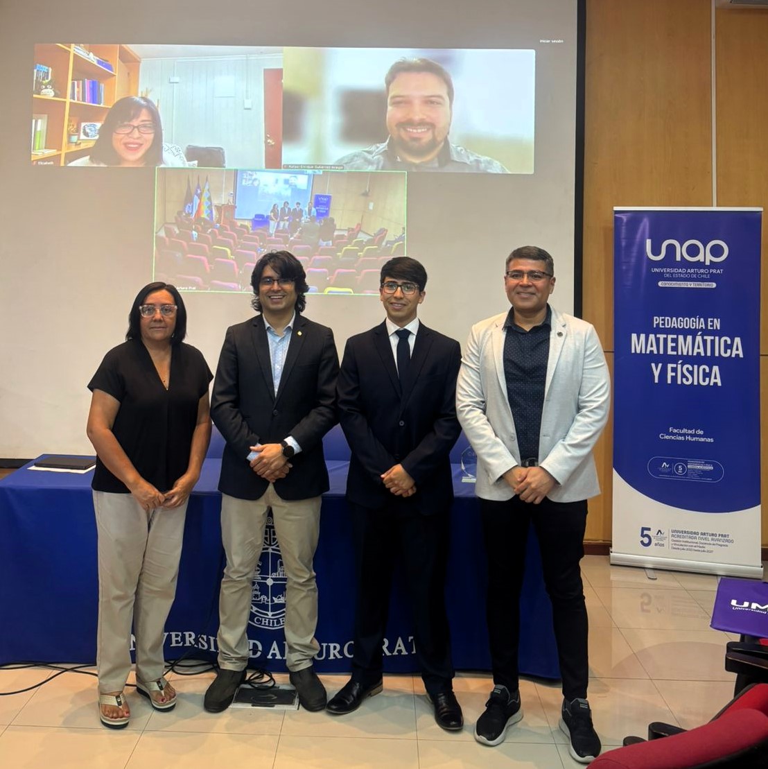 aprender_en_red's tweet photo. #SomosAprEnRed | 🥳 Celebramos al Prof. Alan Pizarro-Ayavire, ha quien reconocemos por su desempeño como investigador novel, destacando por su trabajo de la mano de los profesores Juan Luis Prieto-González (UNAP, 🇨🇱) y Rafael Enrique Gutiérrez-Araujo (UFABC, 🇧🇷). 🫂 😉👍 https://t.co/ElR7Q1lXrd