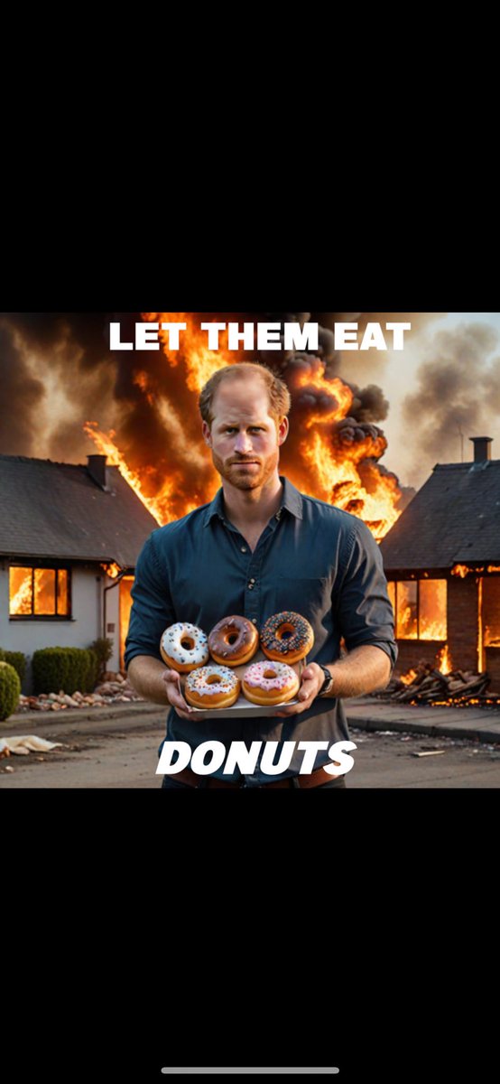 0Rthebest91033's tweet photo. #DukeOfDonuts #LetThemEatDonuts 
#DukeOfShameAndHypocrisy #PrinceHarryIsTheOfficialFartSniffer #PrinceHarryIsPathetic #HarryAndMeghanMarkleIsTheBiggestHypocrite #HarryandMeghanPRtragedyVultures #HarryIsAnAngryManChild #HarryExploitingTragedy #GriftingGhouls #GriefGrifters https://t.co/POtLYQ7h6x