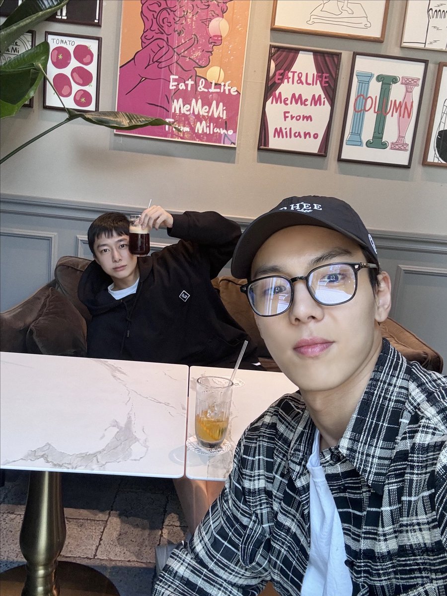 nunugomy's tweet photo. showhyung date 🥹 https://t.co/Abxk1QG22x