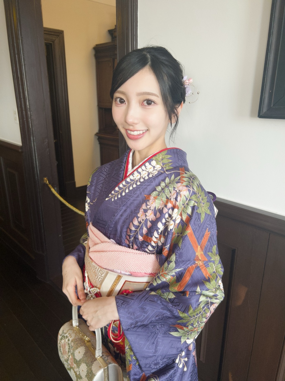 2024年 浴衣衣装 小西夏菜実 生写真(乃木坂46)/アイドル/日向坂46 小西夏菜実/座り/日向坂46