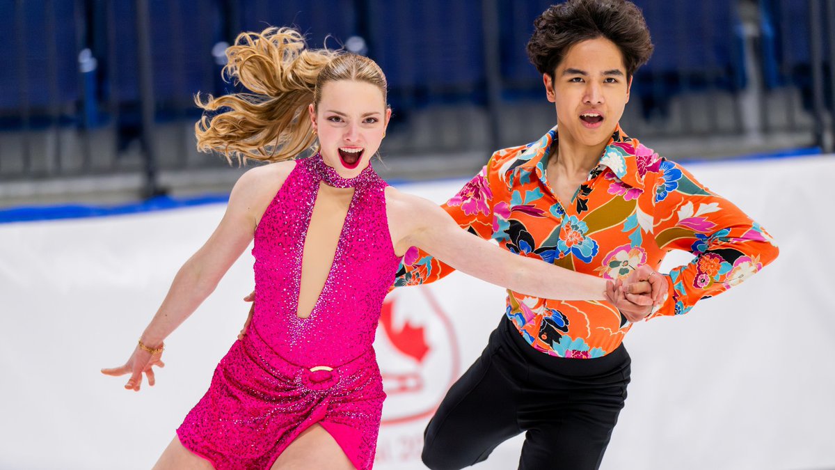 SkateCanada's tweet photo. Practice day at #SCNats25 went something like this 👇 📸
La journée d’entraînement aux #NatPC25 s’est déroulée comme suit 👇📸 https://t.co/5pePaRRUt5