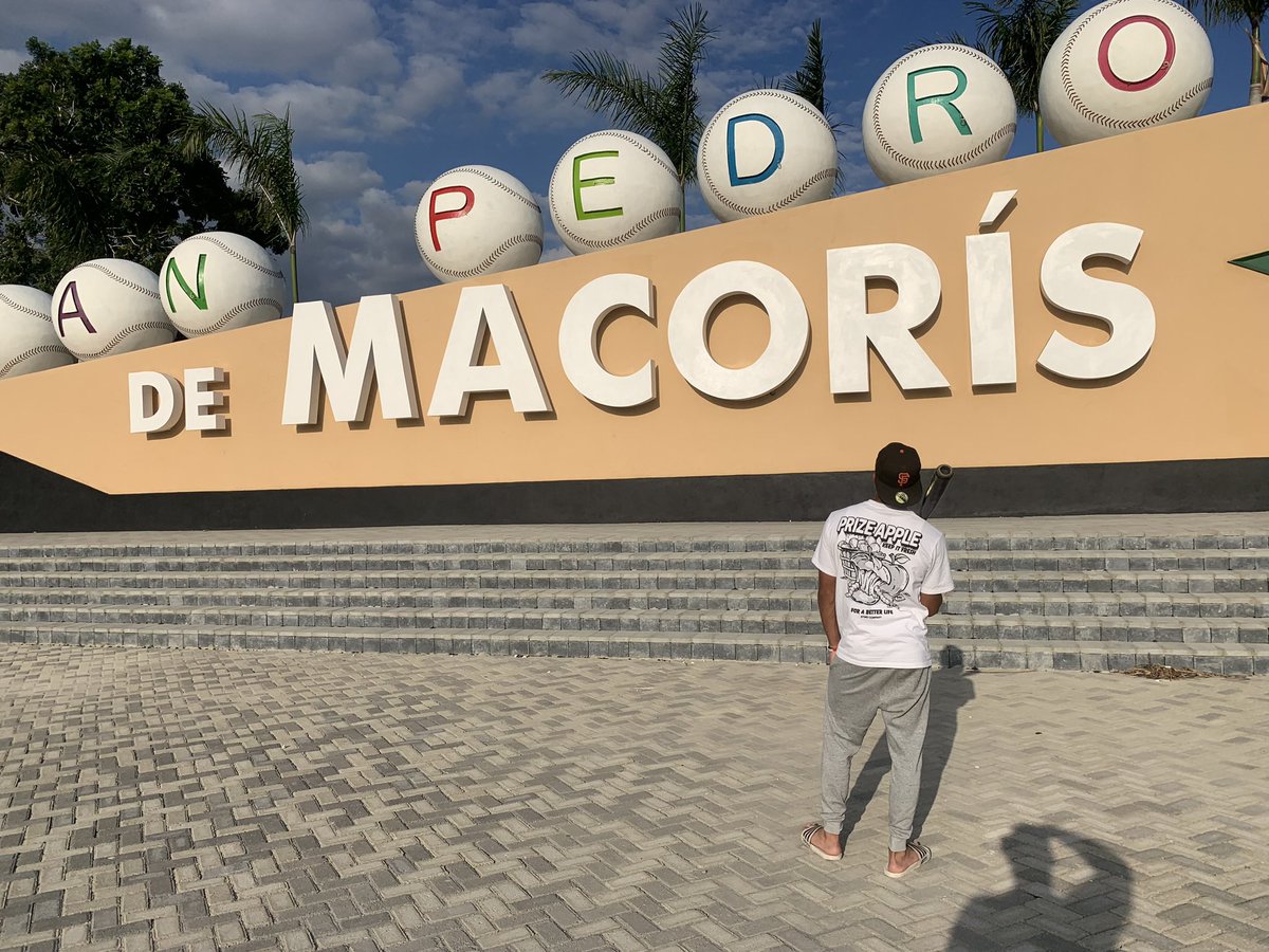 Roberto Simmonds tweet media