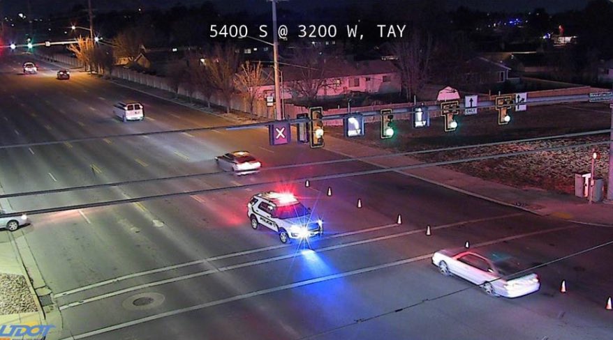 SLCScanner's tweet photo. #Taylorsville 5400 S 3200 W. #TVPD On scene of an Auto vs #Motorcycle crash. The rider is still on the ground. They advised possible critical condition. Stby for updates. https://t.co/3lHPaWWrpr