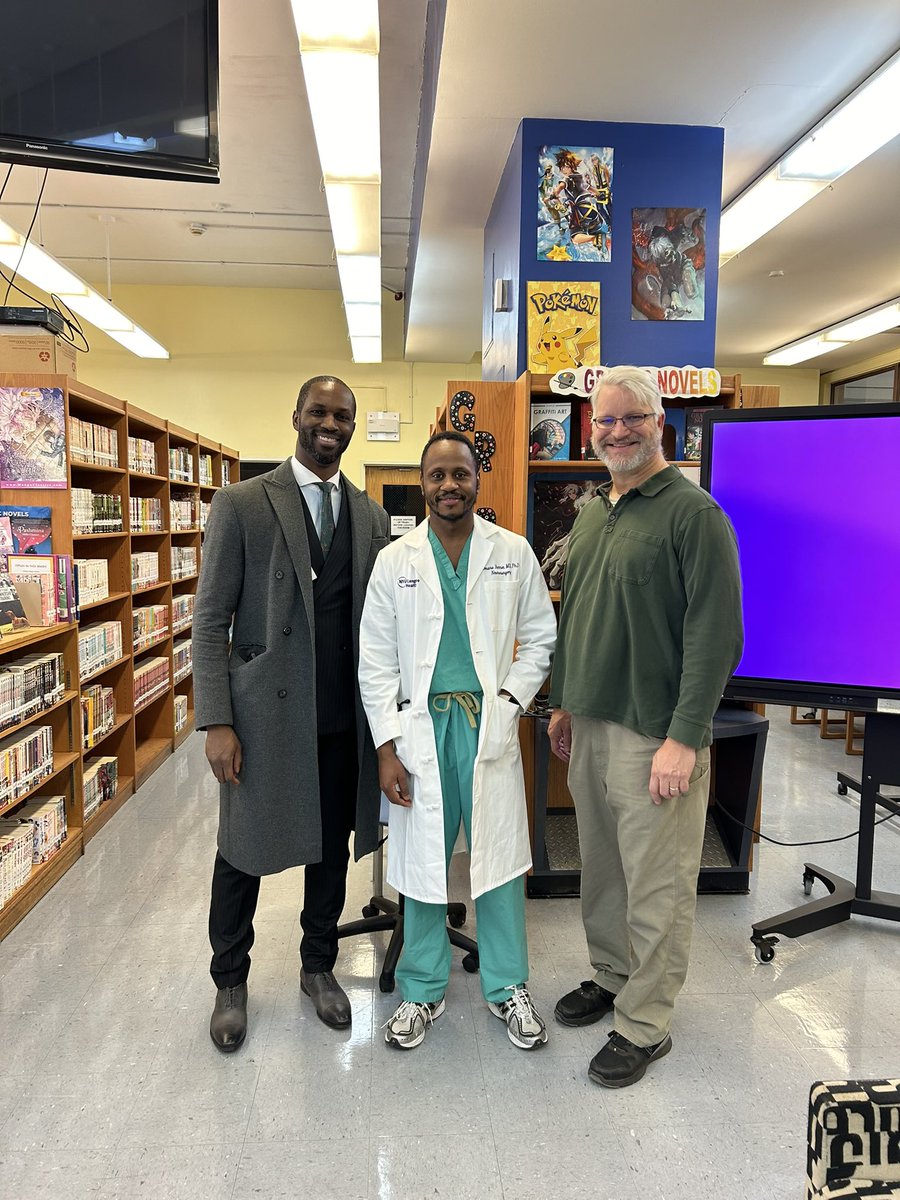 Thank you to Mr. Lesczynski, Principal Penn at the High School for Global Citizenship, @UpliftCommunities &amp; <a href="/AchumboroA/">Achumboro Ataande, Esq.</a> for the incredible opportunity to engage with &amp; empower the youth. 

Your dedication to fostering leadership, knowledge, and global awareness is truly inspiring