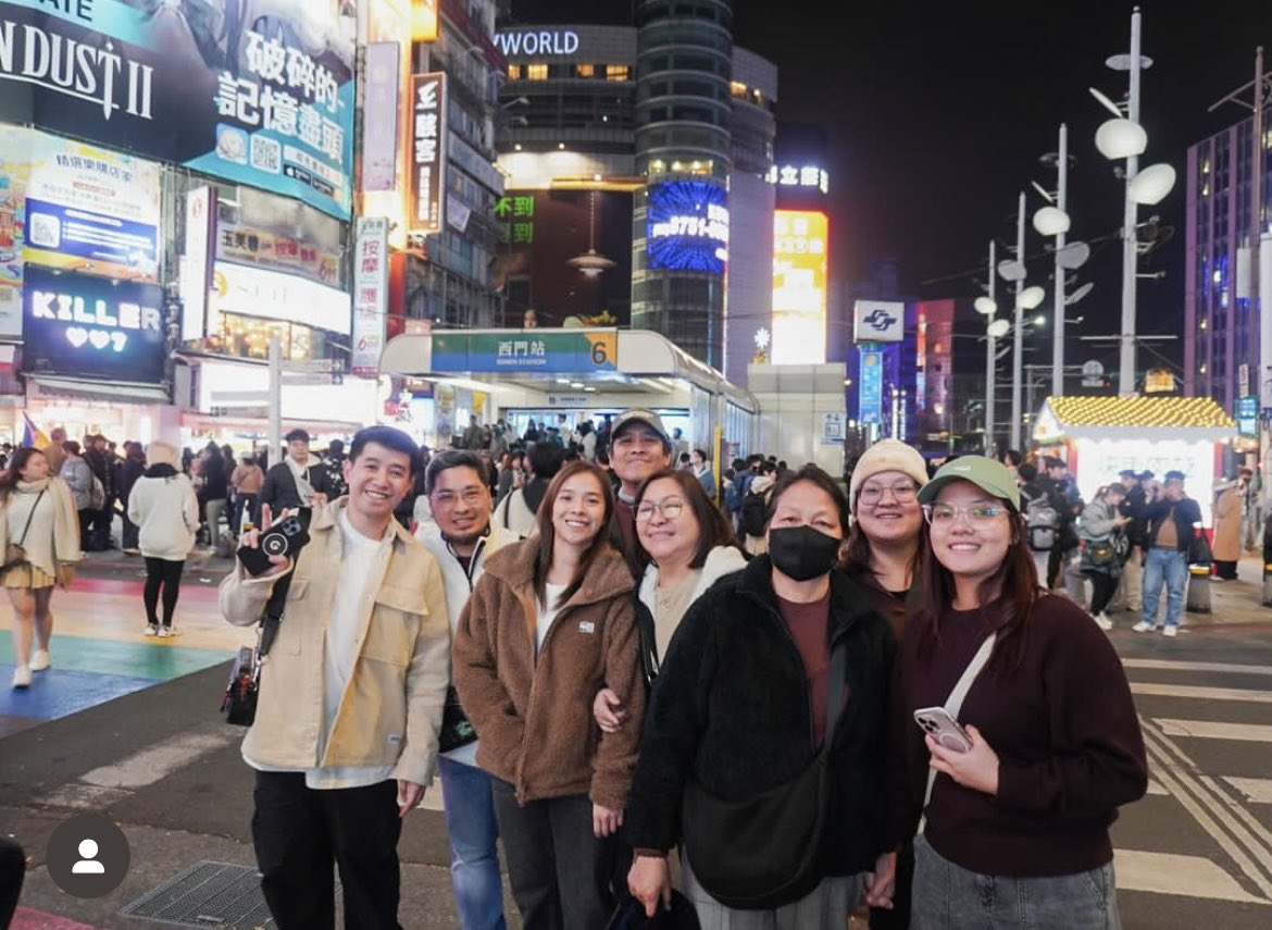 teamellafinity's tweet photo. Galanza- De Jesus Family at Taiwan 🇹🇼
“Memories I’ll treasure forever.” -
@jemagalanza IG
#teamellafinity #Teamellafinityofficial #JemaGalanza #elladj #EllaDeJesus #ellafinity https://t.co/swOJ3BEsUQ
