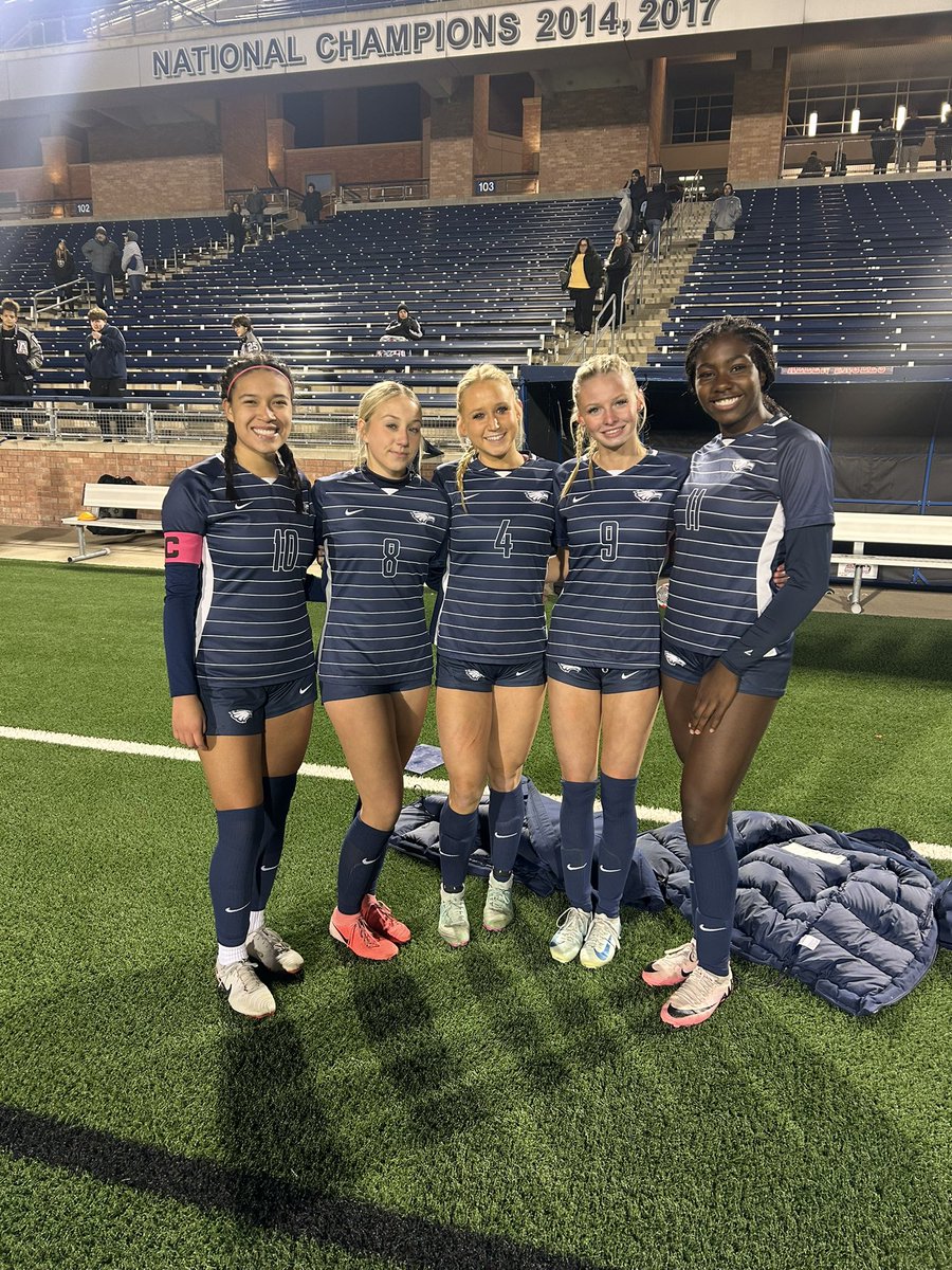 Lady Eagles Soccer tweet media