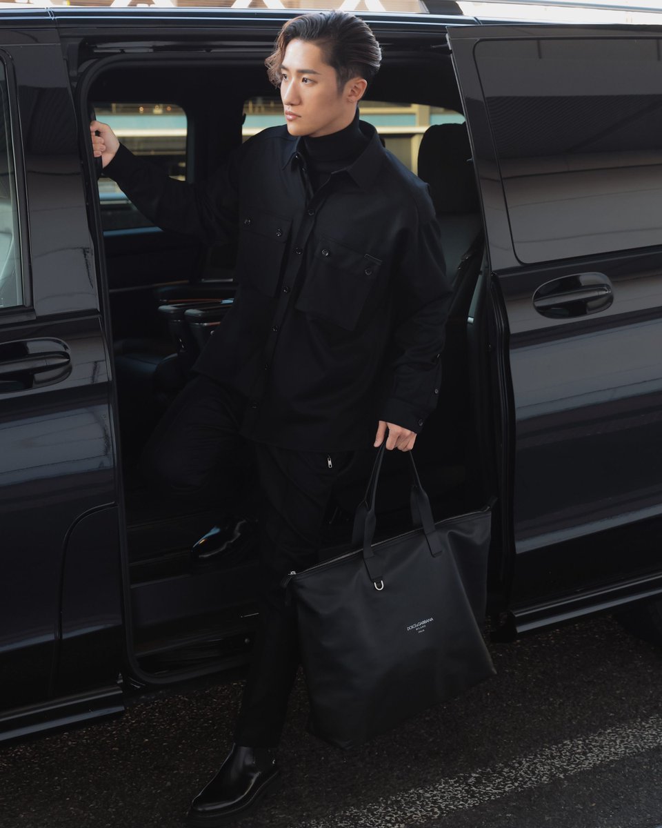 💛スノ記念日💐／ 2025年の今日、1月15日は… 岩本照さんがミラノコレ