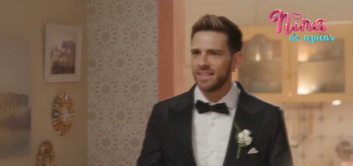 "¿En otra vida                     "Quizas en la 
Julia?"                                     siguiente Ramiro."

#NinaDeAzúcar