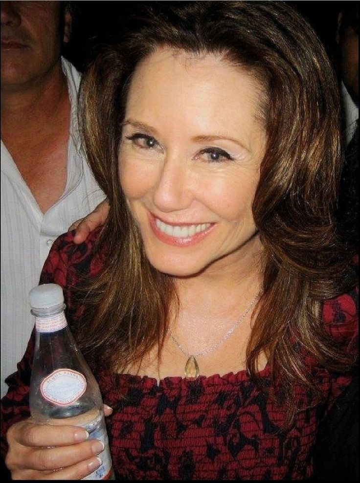 SongForRegina's tweet photo. HAPPY ONE-YEAR BSG AND MARY FANDOM ANNIVERSARY FOR ME!! 🥹💖🥳 https://t.co/d4AW7PhaVB