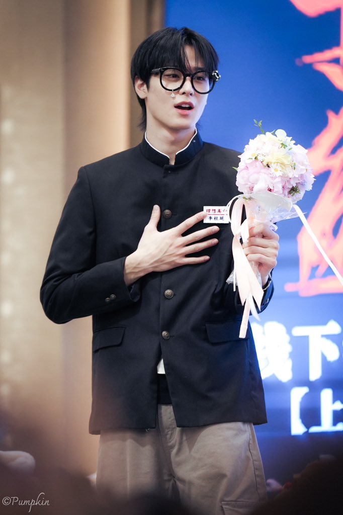 Happy Birthday to Juyeon！🐈‍⬛🎂🎉

#낭만가득할_주연이의_스물여덟

#Romantic_JuyeonDay

#주연 #JUYEON #더보이즈