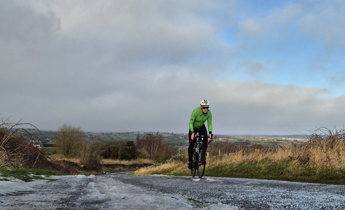 Back out out in the #peakdistrict #cycling <a href="/Dolan_Bikes/">Dolan Bikes</a> <a href="/GoatStolen/">stolen goat</a> #wintercycling