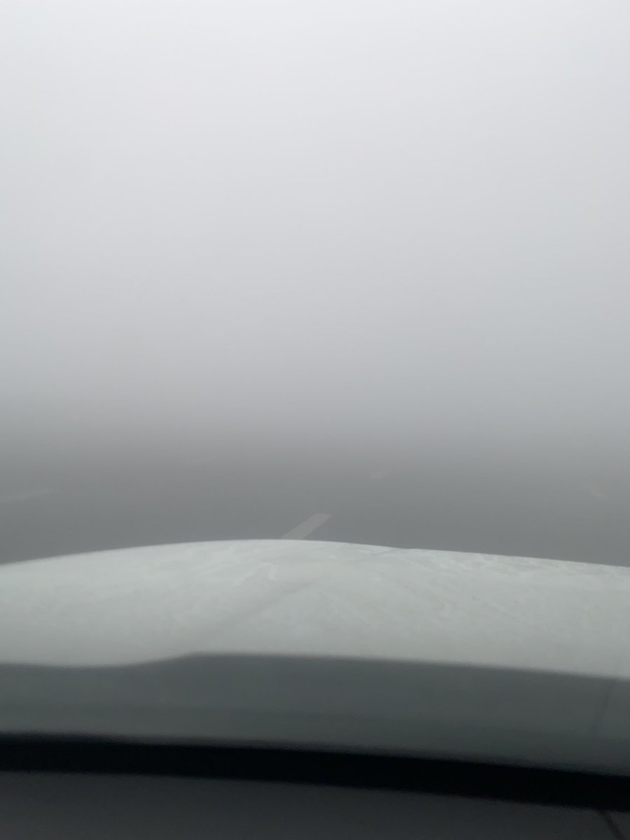 Kinskumar's tweet photo. Zero Visibility on Delhi Mumbai Expressway #news #Delhi #weather https://t.co/y3kpSazvbT