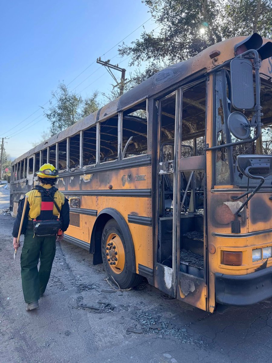 775times's tweet image. Reno Firefighters Continue to Help in LA

“#TMFR Captain Miguel Orduna and his crew are part of a stilrike team who continue to perform tactical patrol around  the devastation of the #EatonFire in LA County. The incident command post is the Rosebowl.”