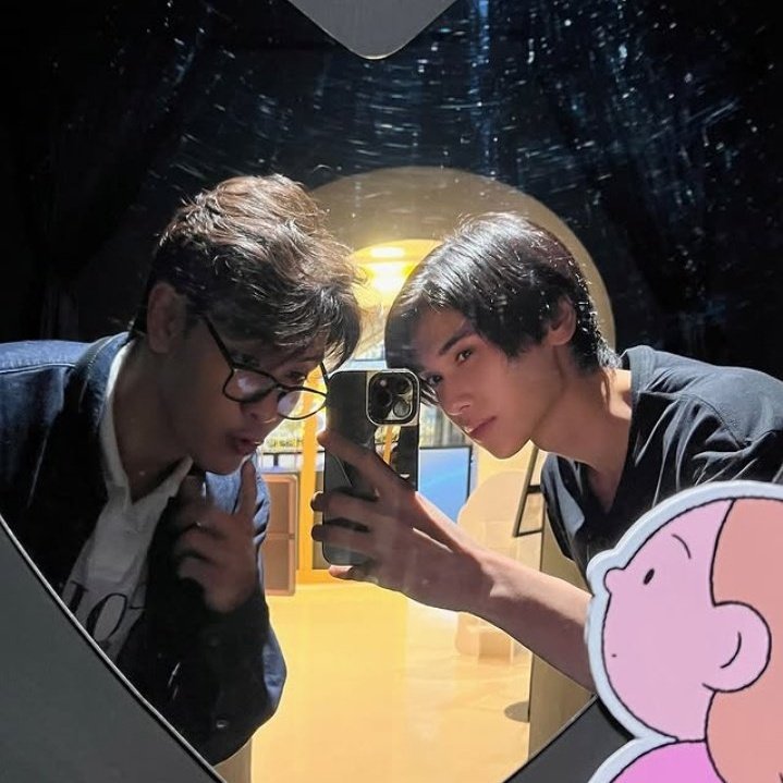 william. tweet media