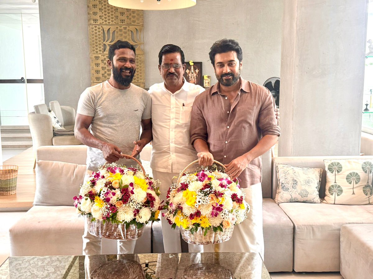 Kalaippuli S Thanu (@thevcreations) on Twitter photo அகிலம் ஆராதிக்க "வாடிவாசல்" திறக்கிறது
#VetriMaaran <a href="/Suriya_offl/">Suriya Sivakumar</a>
#VaadiVaasal அகிலம் ஆராதிக்க "வாடிவாசல்" திறக்கிறது
#VetriMaaran <a href="/Suriya_offl/">Suriya Sivakumar</a>
#VaadiVaasal