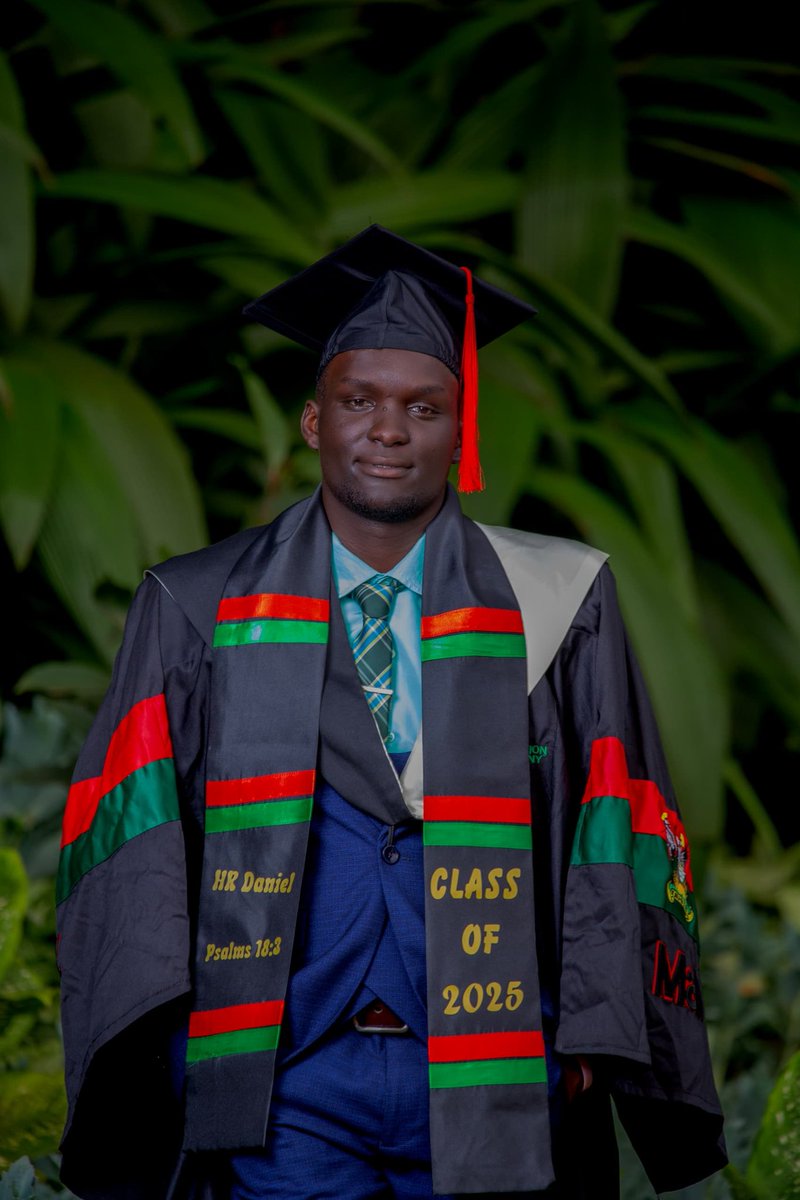 HiireJulius's tweet photo. Brother Daniel, congratulations on your achievement! I'll cherish the memories we made studying together, exploring the universe of knowledge side by side. From late-night discussions to joint cw and intense exam prep, we were unstoppable team! Cheers, brother! https://t.co/8WCoK5VHbs