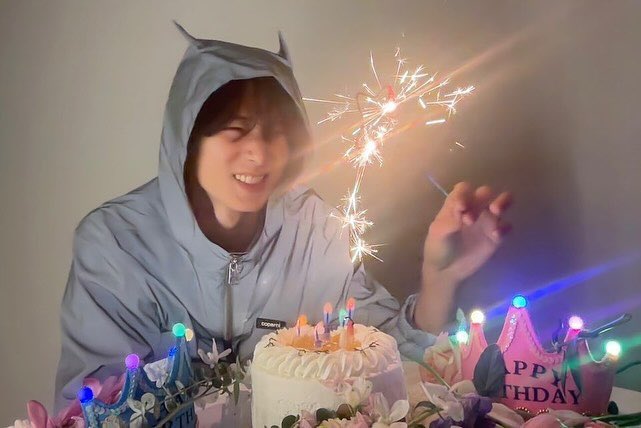dareunzbam's tweet photo. For the pillar of strength, you have been,
For bringing unexpected joy, unforeseen,
And for all the wonderful things you say,
I want you to know ; I cant thank you enough for being in my life.

Happiest birthday, juyo🤍

#낭만가득할_주연이의_스물여덟
#Romantic_JuyeonDay https://t.co/gRjX5ZvlyM