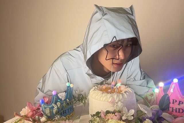 dareunzbam's tweet photo. For the pillar of strength, you have been,
For bringing unexpected joy, unforeseen,
And for all the wonderful things you say,
I want you to know ; I cant thank you enough for being in my life.

Happiest birthday, juyo🤍

#낭만가득할_주연이의_스물여덟
#Romantic_JuyeonDay https://t.co/gRjX5ZvlyM