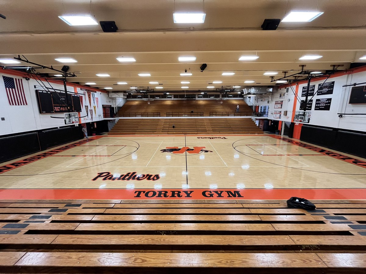 StaabAlex's tweet photo. Thanks to @alstatjoe and the @wchs_308sports team for the hospitality - first time broadcasting at Torry Gym in a little while - went off without a hitch. Much appreciated.
PS - @Sports_Aaron #EmptyGymPic https://t.co/bpJB7L43mK