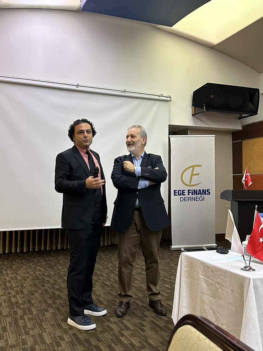 <a href="/ckucukozmen/">Coskun Kucukozmen</a> ile dün akşamdan çok güzel sohbetinden 🙏🙏
İyi ki varsın hocam