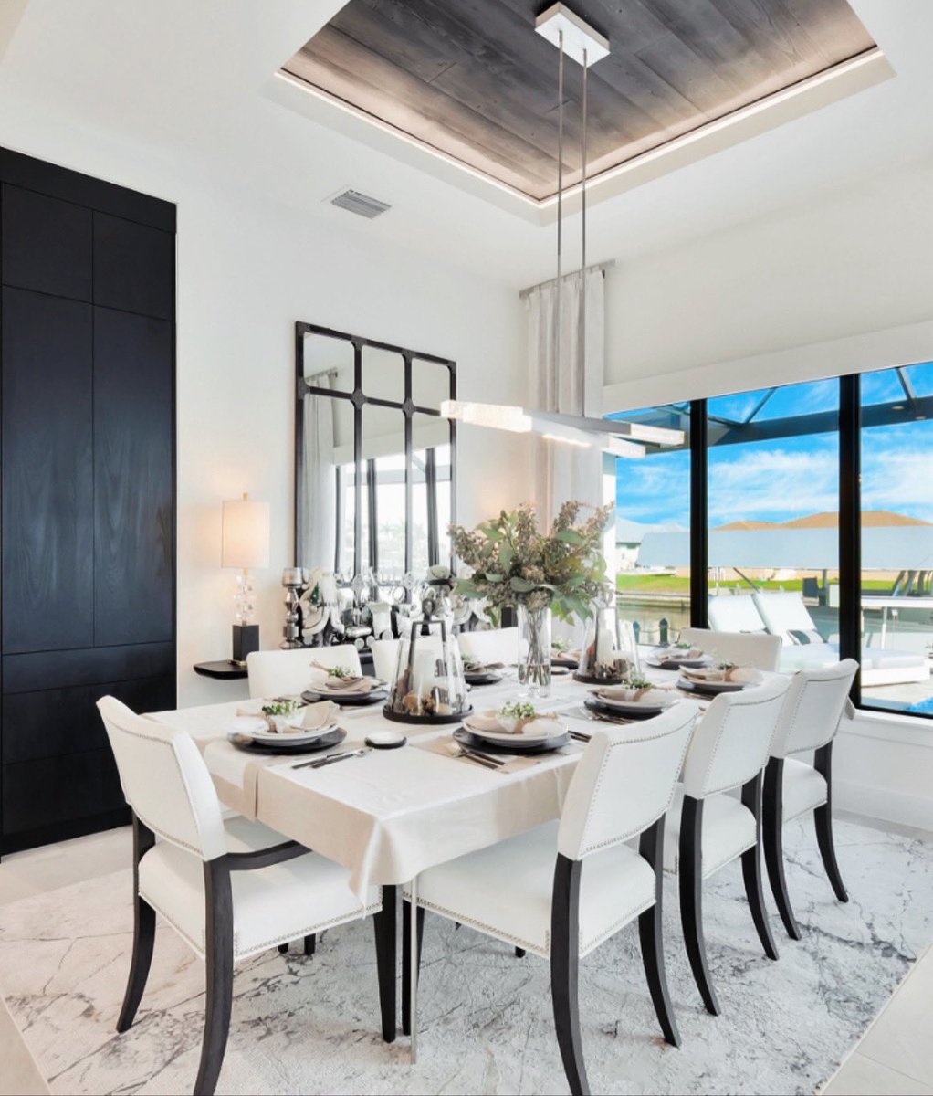 Where modern sophistication meets effortless charm ✨ Dining with style and a stunning view! 🌿🍴 #InteriorGoals #ModernElegance #DreamDining
