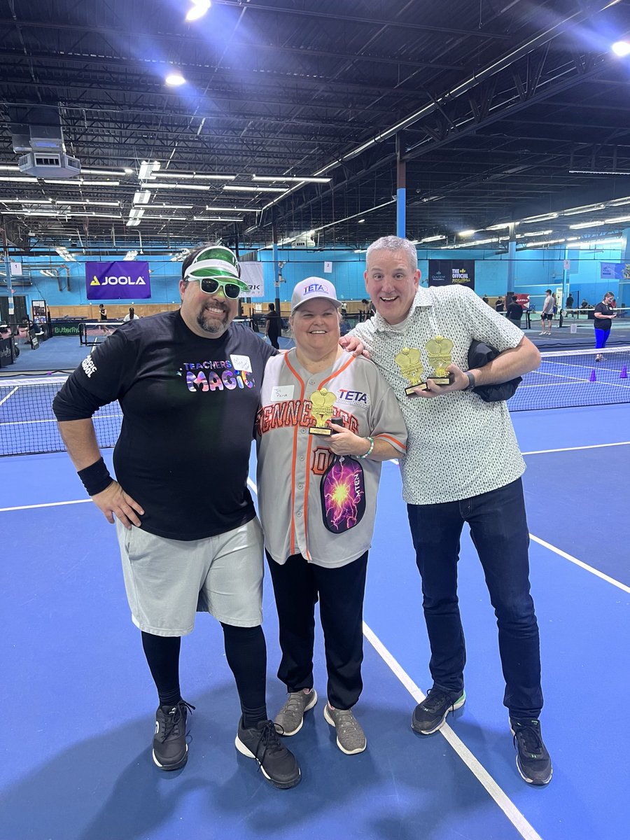 Can’t think of a better way to kick of my first day at #FETC! Our 1️⃣st ever <a href="/magicschoolai/">MagicSchool AI 💜 🪄✨</a> pickleball event was a HUGE success. Thank you to everyone for coming! 💜🪄🏓
#MagicSchoolAI
